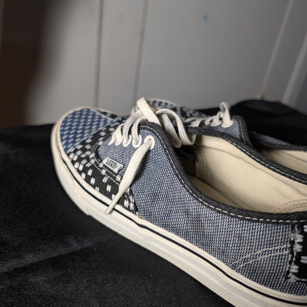 VANS Patchwork lace up Skate Shoes Men’s 7.5 Womens 9 - Picture 2 of 9